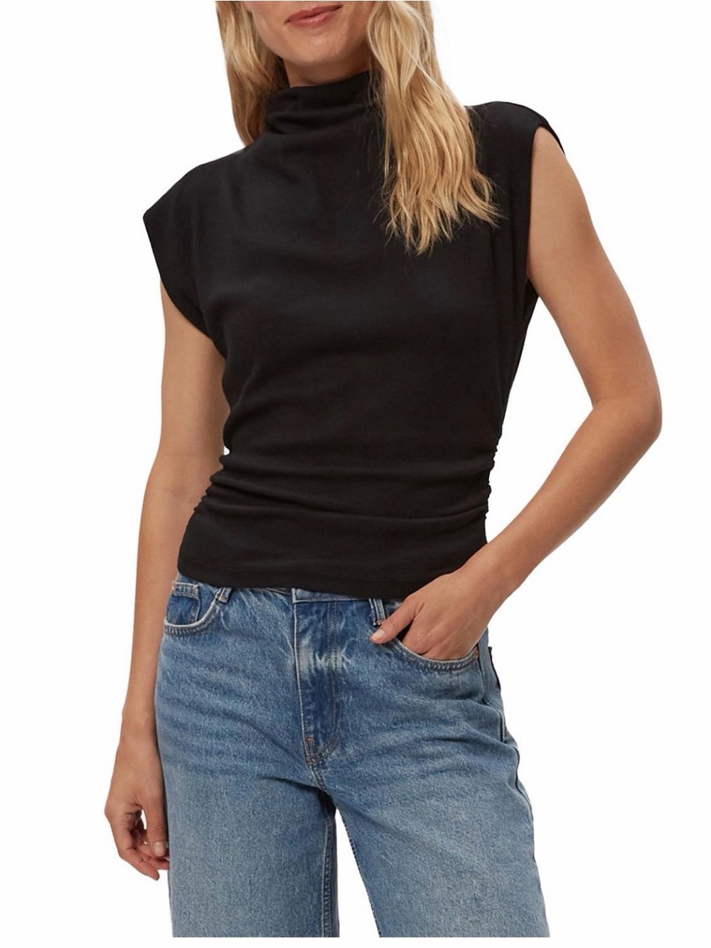 Amara Power Shoulder Tee